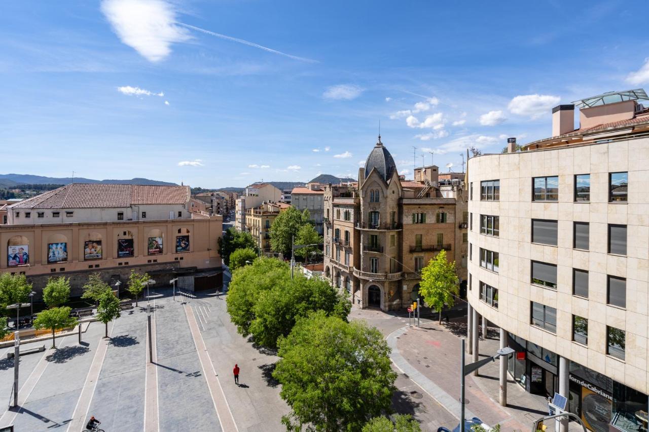 Espectacular Loft En Centrico Edificio Singular Manresa
