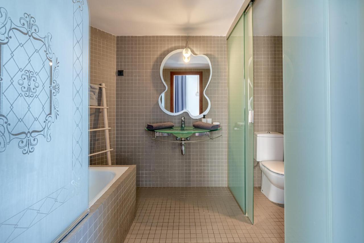 Espectacular Loft En Centrico Edificio Singular Manresa